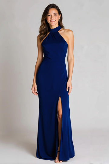 Robe longue formelle à col haut en satin fourreau bleu marine avec fente